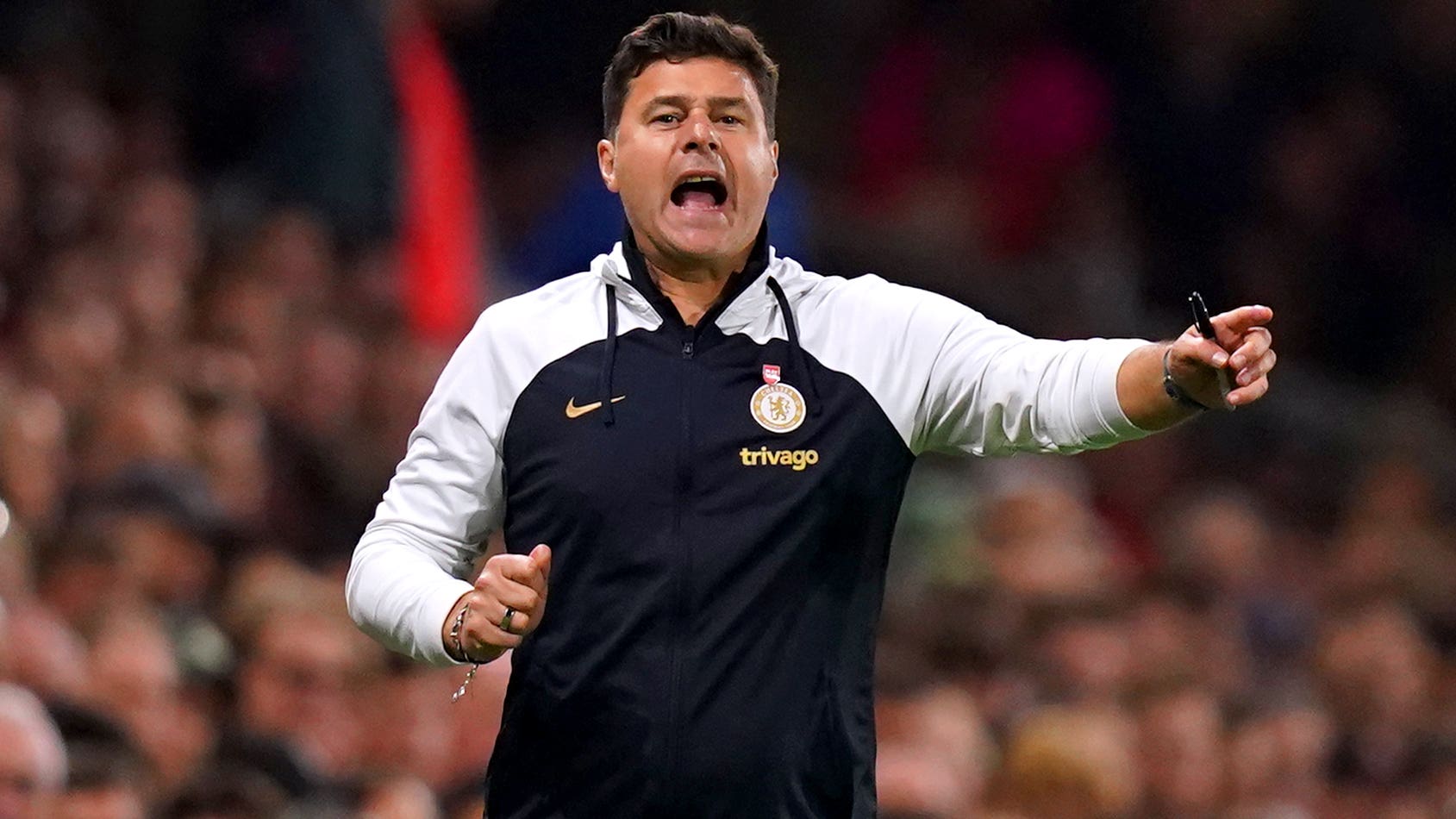 Mauricio Pochettino wants Chelsea fans to ‘believe and show trust’ in his side