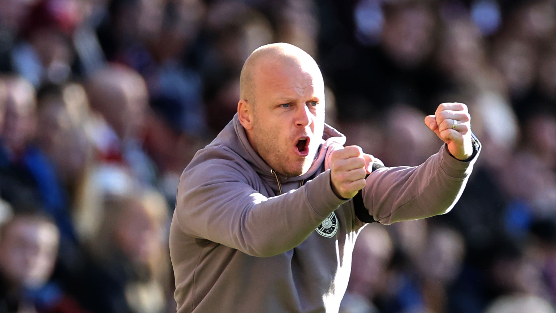 Steven Naismith delighted to see Hearts string three wins a row together