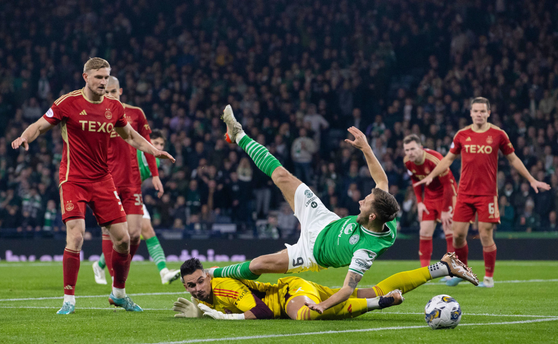 Hibs would be in Viaplay Cup final if they played on Sunday says Montgomery as Hibs boss blasts VAR
