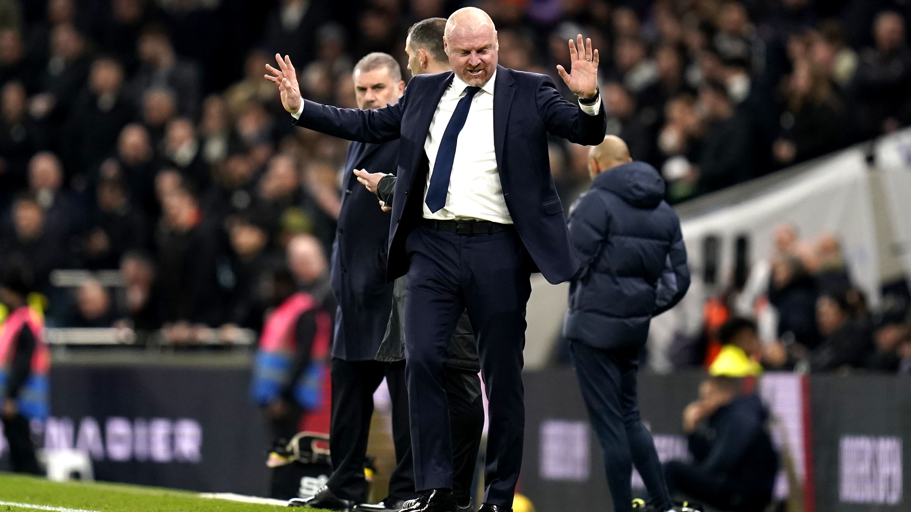 VAR ‘over-reffed the moment’ – Sean Dyche unhappy with disallowed Everton goal