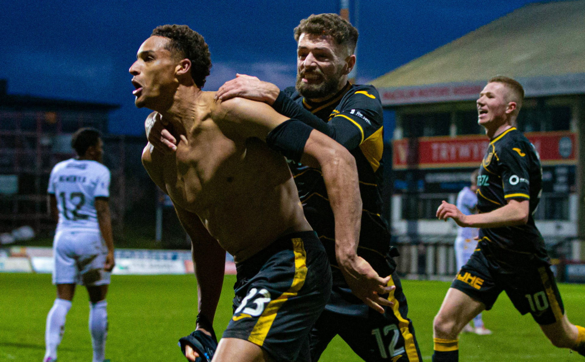 Joel Nouble inspires Livingston fightback as they come from 2-0 down to beat Jags 3-2