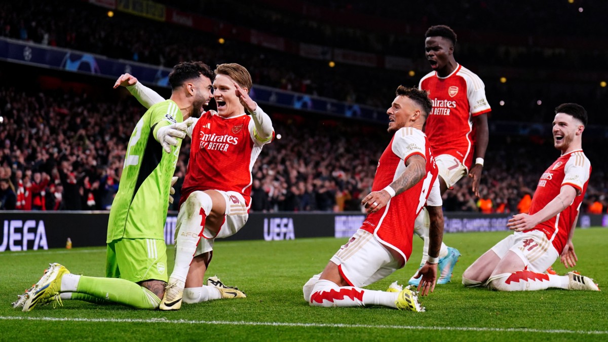 David Raya the hero as Arsenal finally see off Porto on penalties