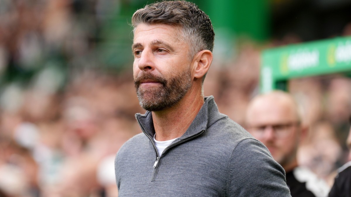 Stephen Robinson: Win over Dundee could be key by the end of the season