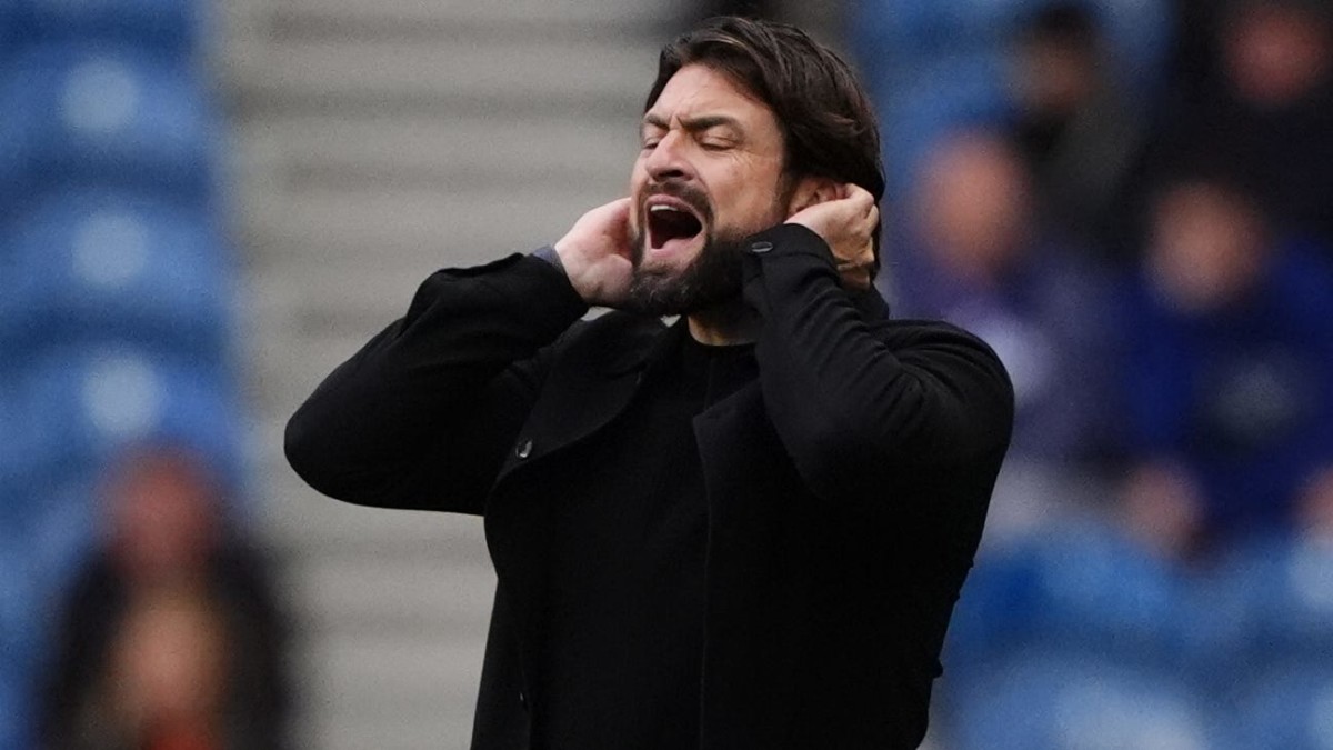 Russell Martin thanks Rangers fans despite protests in Premier Sports Cup win