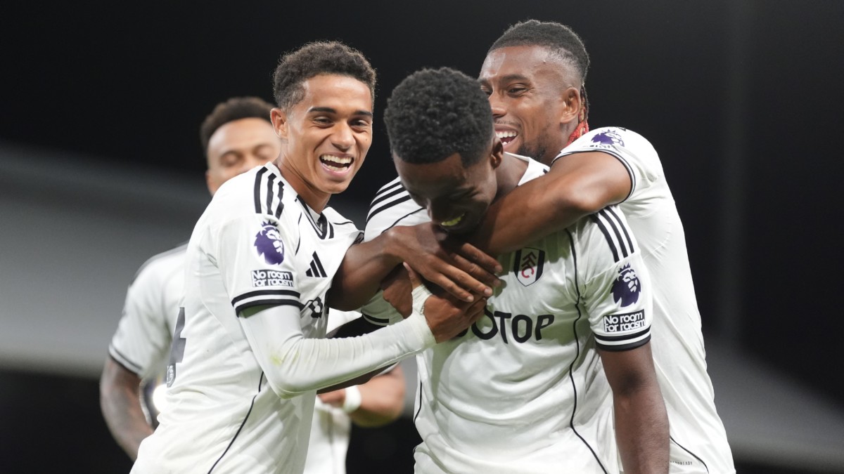 Fulham come from behind to defeat west London rivals Brentford