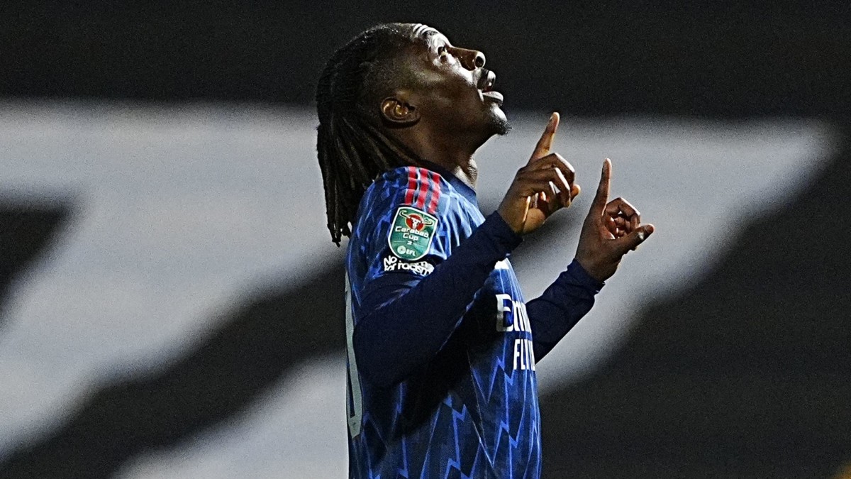 Eberechi Eze off the mark for Arsenal in cup win at Port Vale