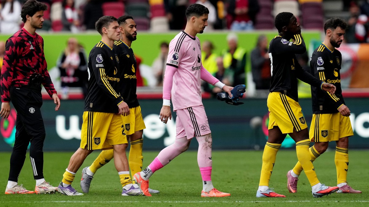 Matthijs de Ligt: Man Utd players must step up as pressure grows on Ruben Amorim