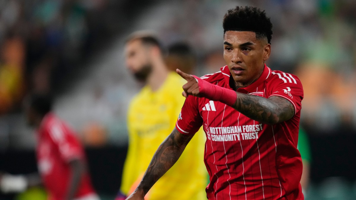 Igor Jesus scores twice but Nottingham Forest have to settle for Real Betis draw