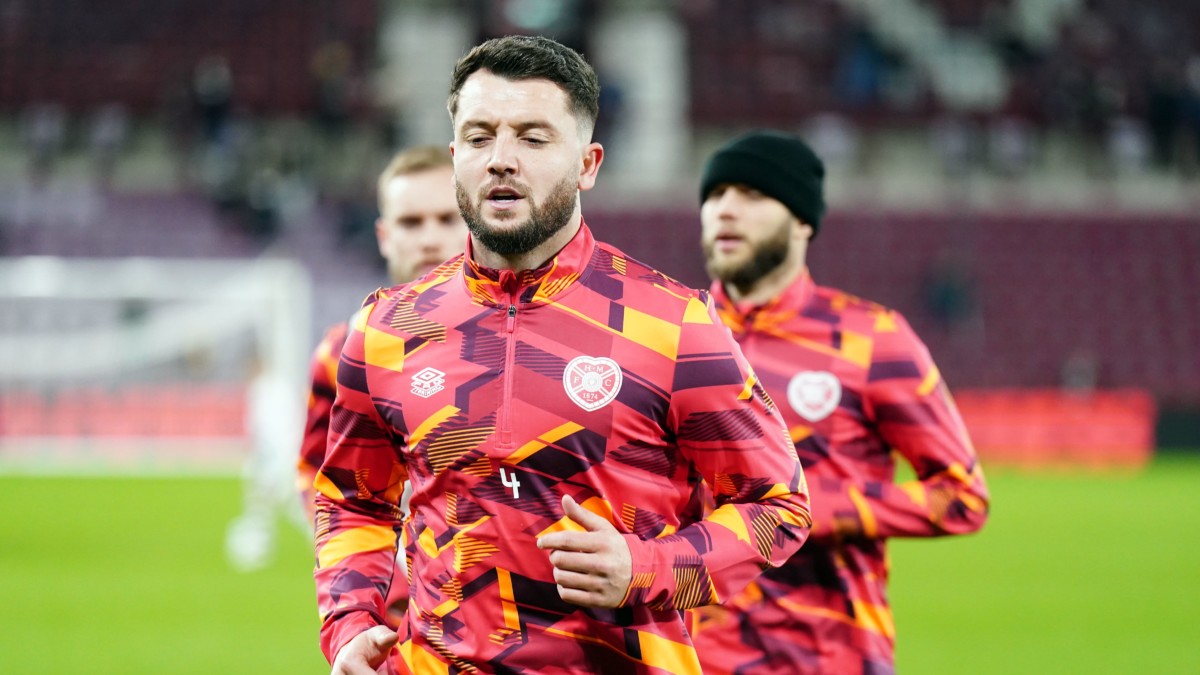 Craig Halkett’s stoppage-time derby winner sends Hearts five clear at the top