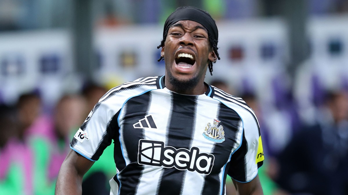 Anthony Elanga puts friendships on hold as he targets points for Newcastle