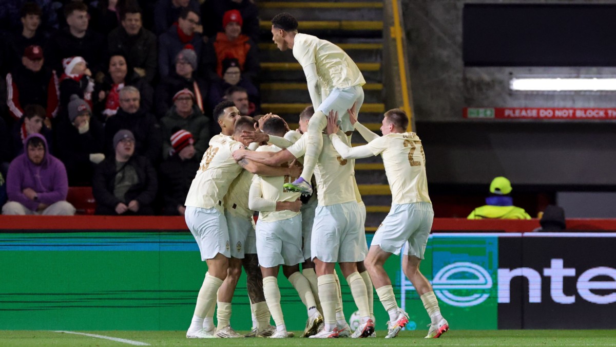 Aberdeen’s miserable form continues with narrow defeat to Shakhtar Donetsk