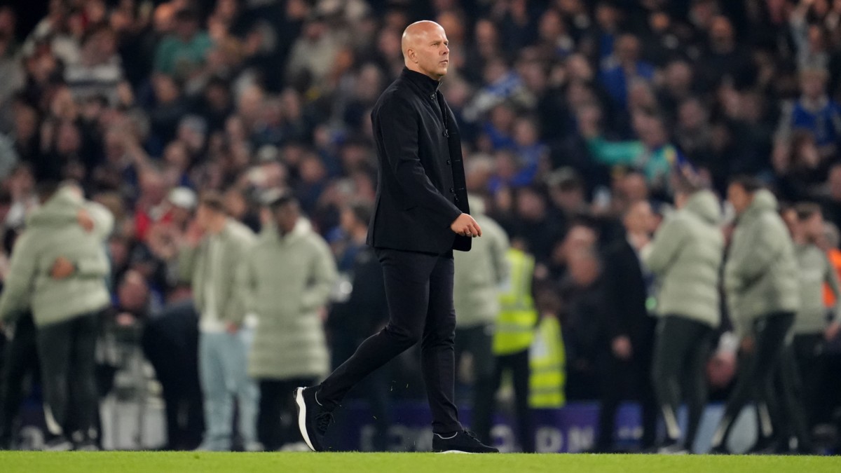 Arne Slot admits taking risk with Ibrahima Konate after injury at Chelsea