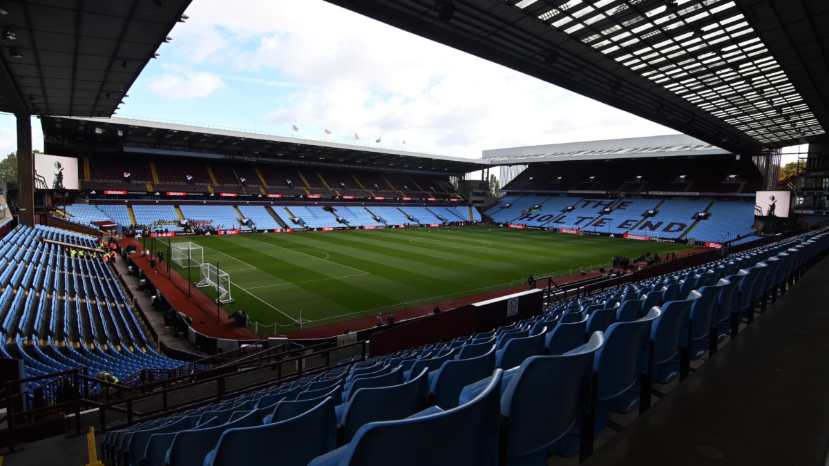 Discussions to overturn ban on Maccabi Tel Aviv fans happening ‘at pace’ – No 10