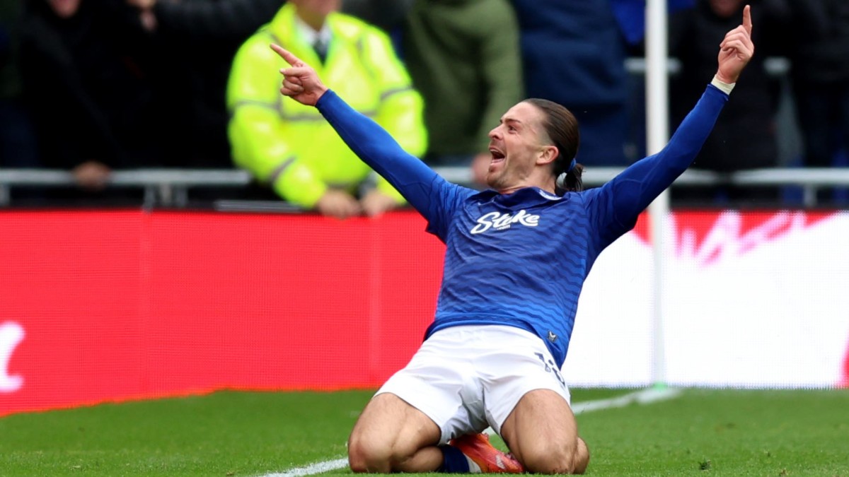 Jack Grealish hits added-time winner as Everton end Crystal Palace unbeaten run
