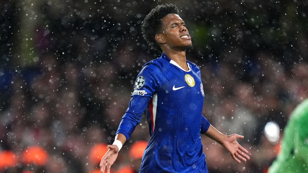 Chelsea’s teens put on a show as Blues thrash woeful 10-man Ajax