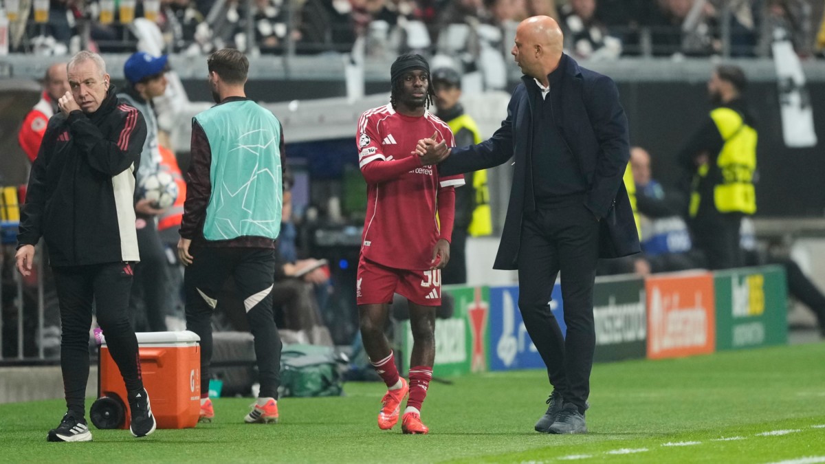 Alexander Isak and Jeremie Frimpong injured as Liverpool end losing run