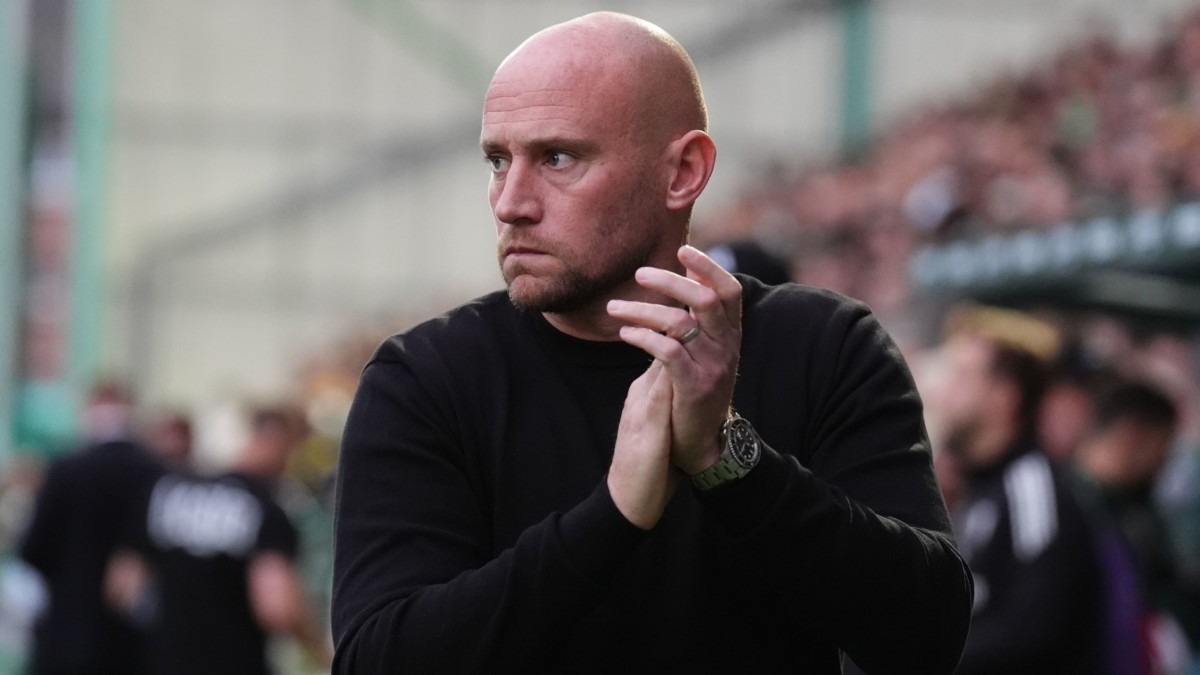 David Gray relieved to see Kieron Bowie end goal drought in win over Dundee