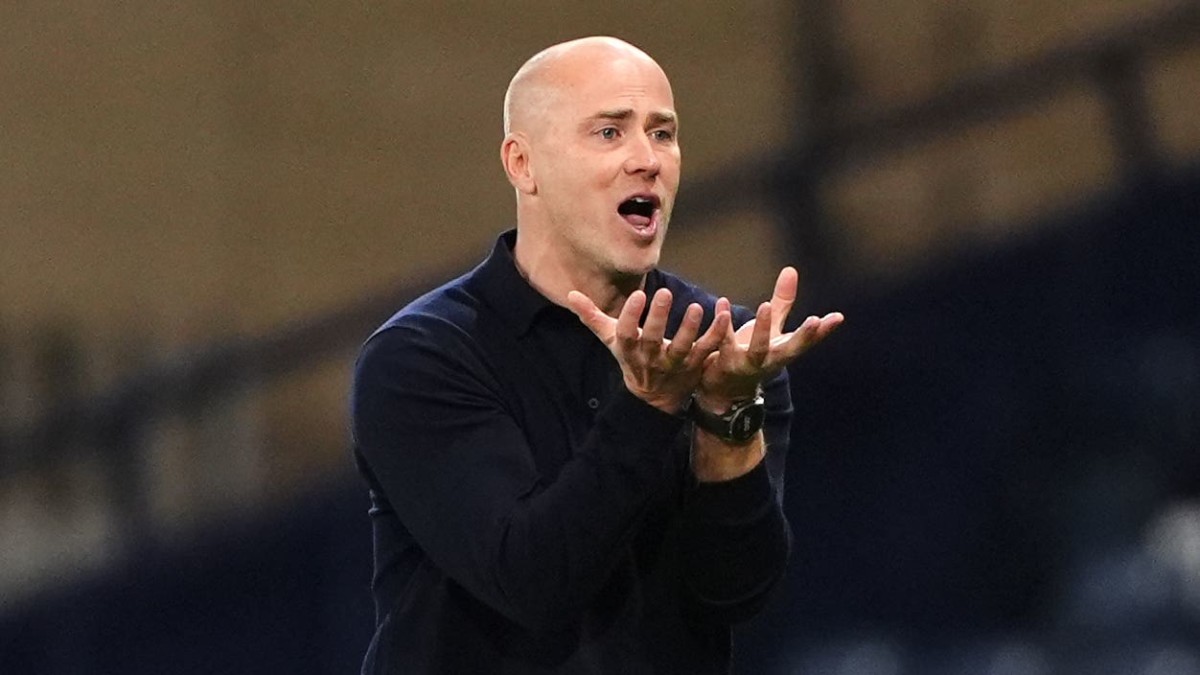 Jens Berthel Askou thrilled with clean sheet as Motherwell beat 10-man Hibernian