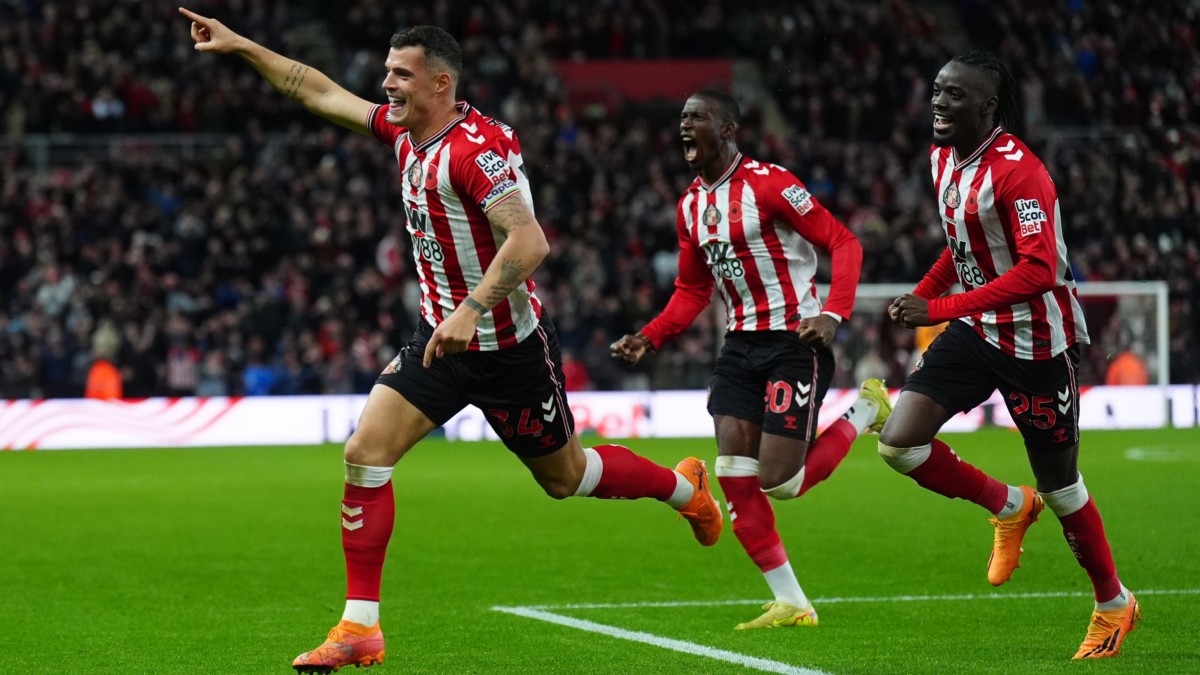 Granit Xhaka equaliser earns Sunderland point against Everton