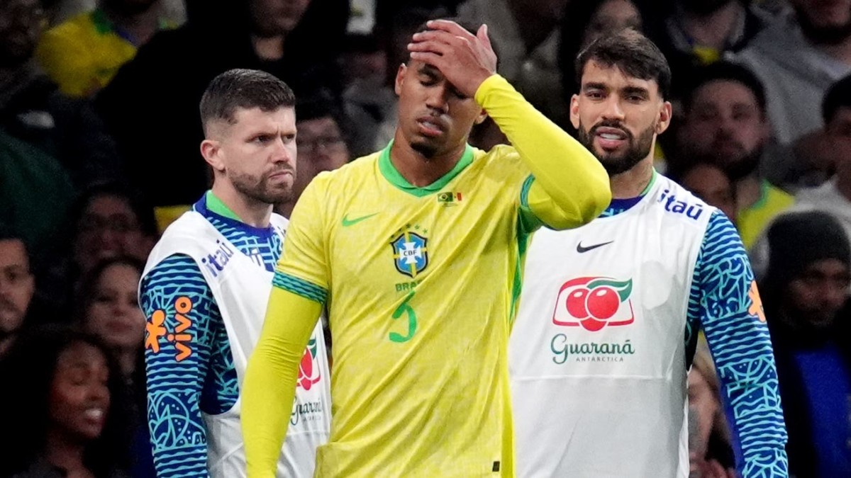 Gabriel blow for Arsenal as defender is ruled out ‘for weeks’