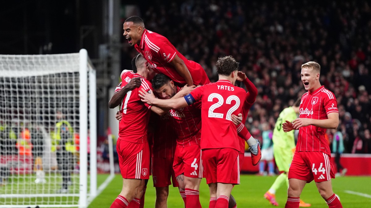 Nottingham Forest mark 1979 European Cup success with easy win over Malmo