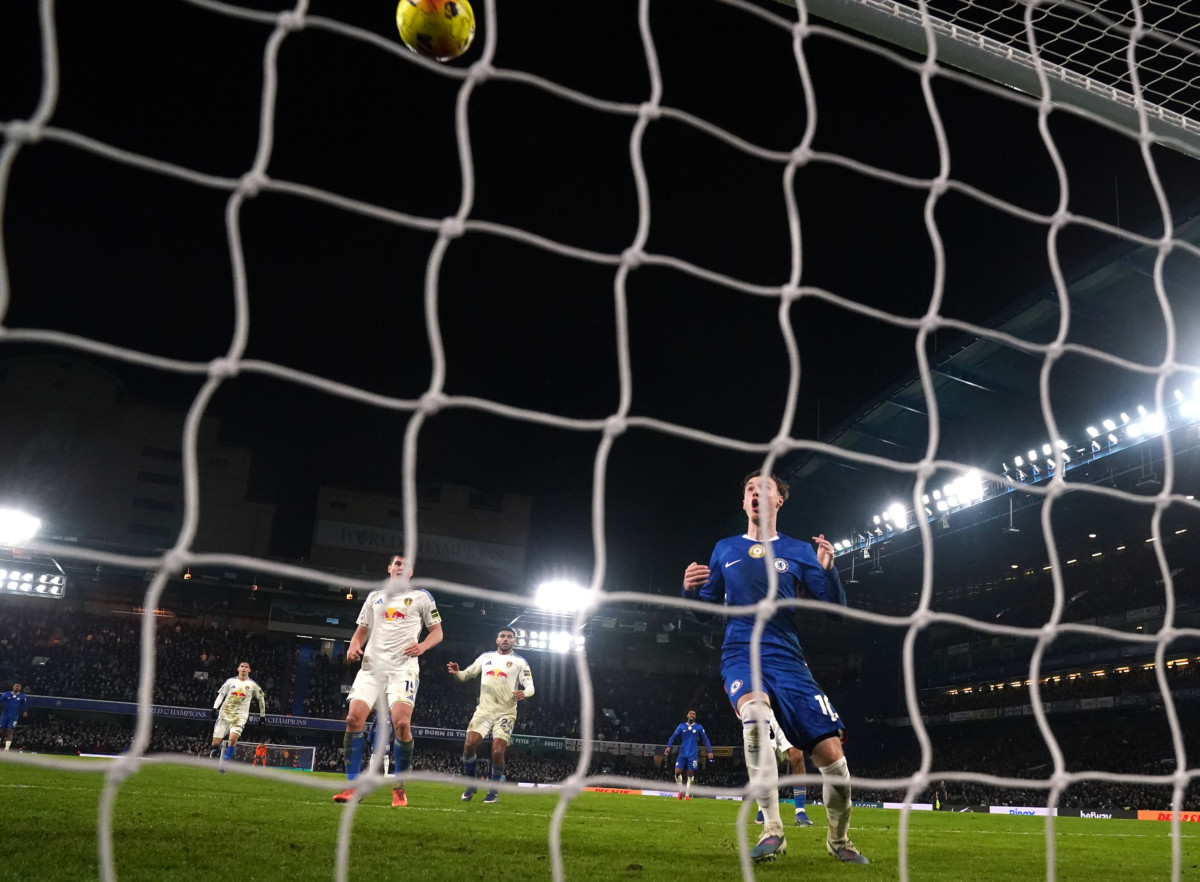 Cole Palmer reacts to a bad miss