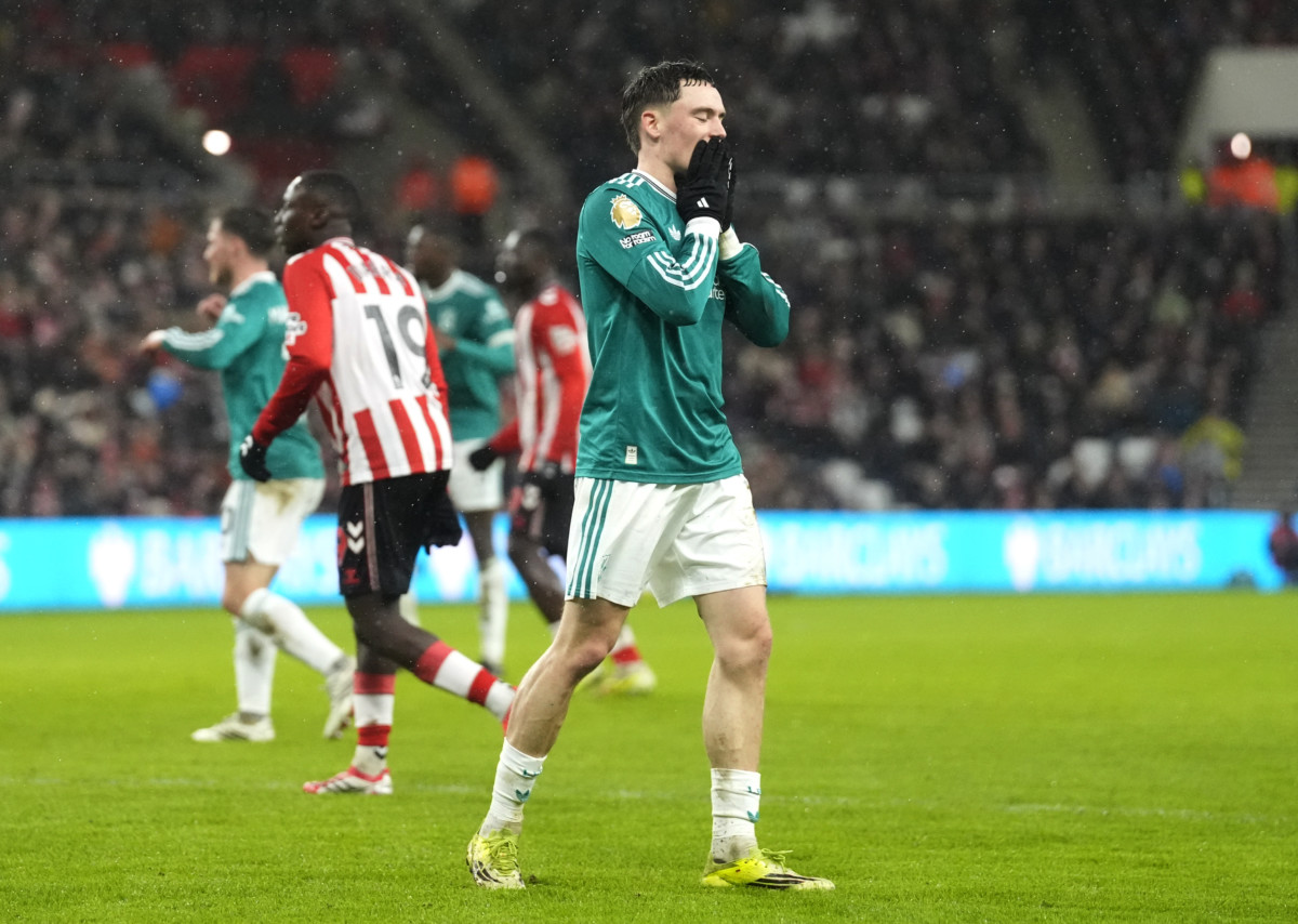 Florian Wirtz came closest to scoring in the first half